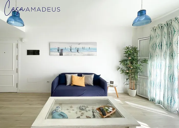 Casa Amadeus アパート コラレホ